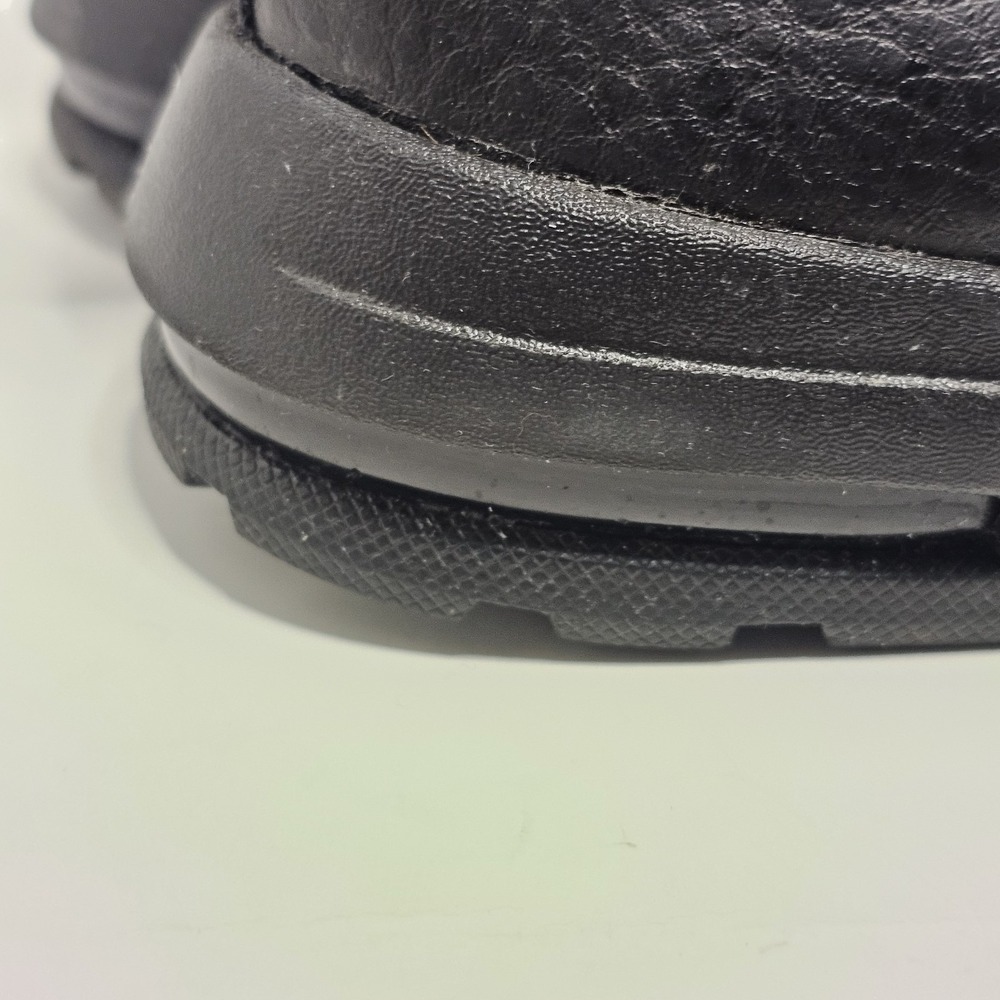 Nike Air Max Goaterra 2.0 Triple Black Boots Kids 13.5C DC9513-001 - Picture 4 of 4